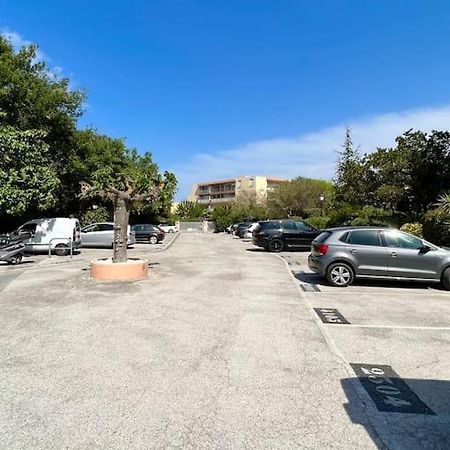 Appartement Avec Jardin Au Coeur De Saint-Tropez. Exterior photo